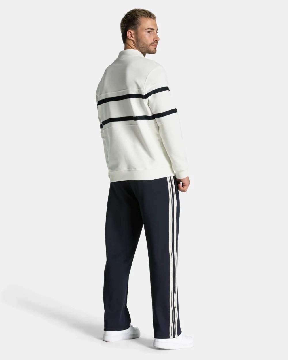 Club Half Zip Sweater ‘Off White – Midnight’ - 5