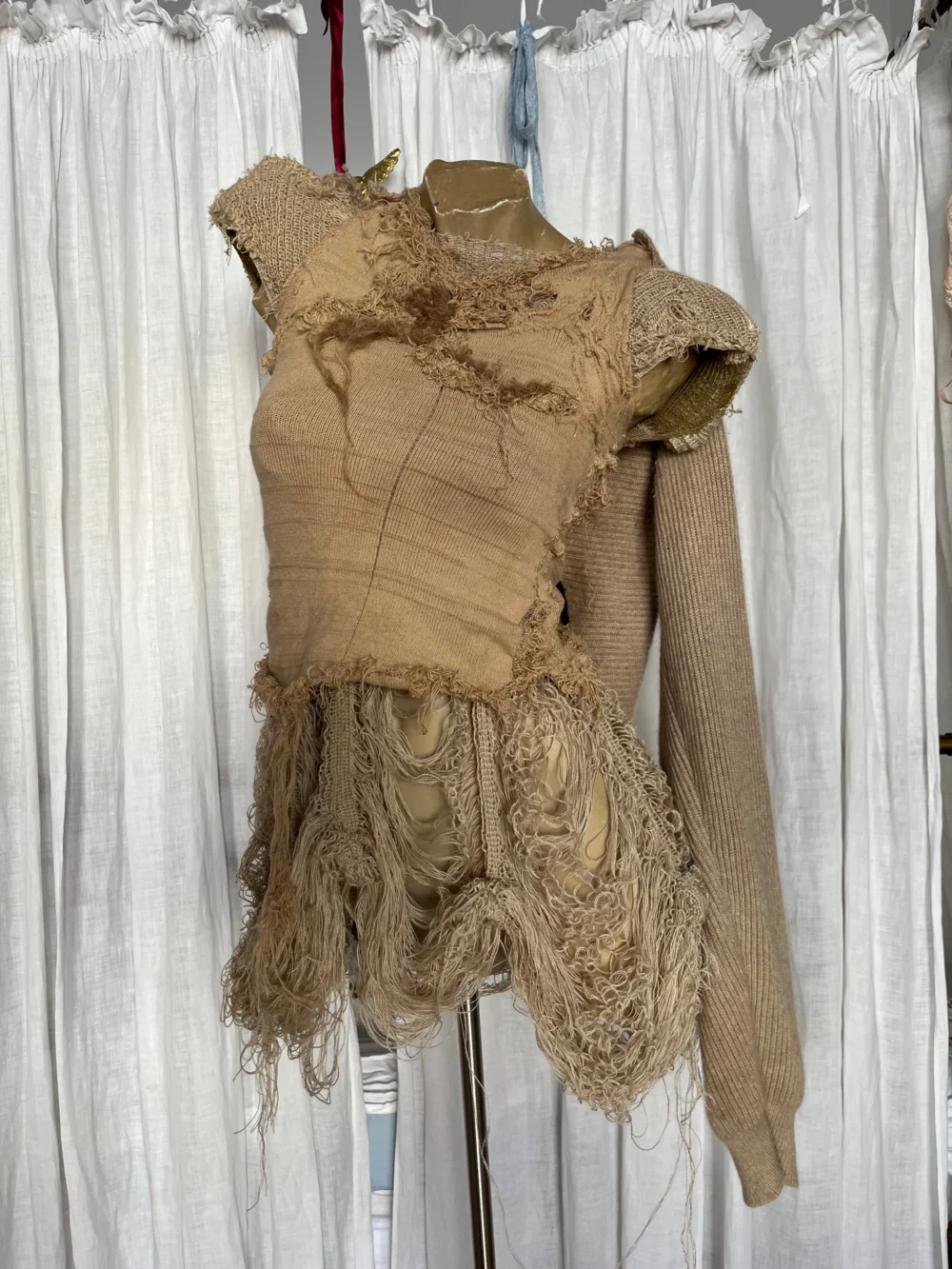 annina “les sœurs”distressed cashmere sweater - 4