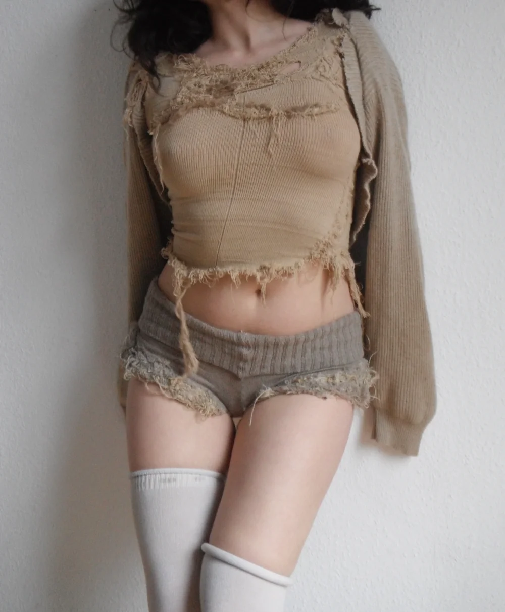 annina “les sœurs”distressed cashmere sweater - 3