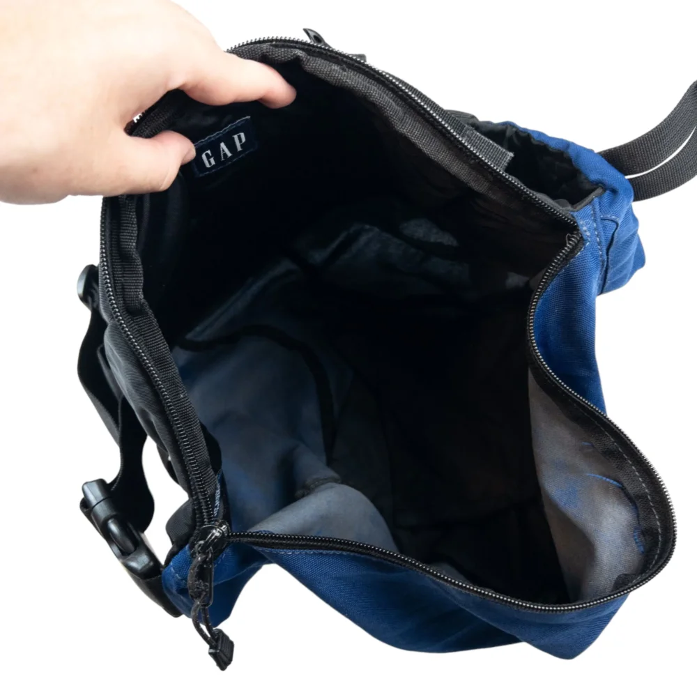 Vintage GAP Sling Bag - 3