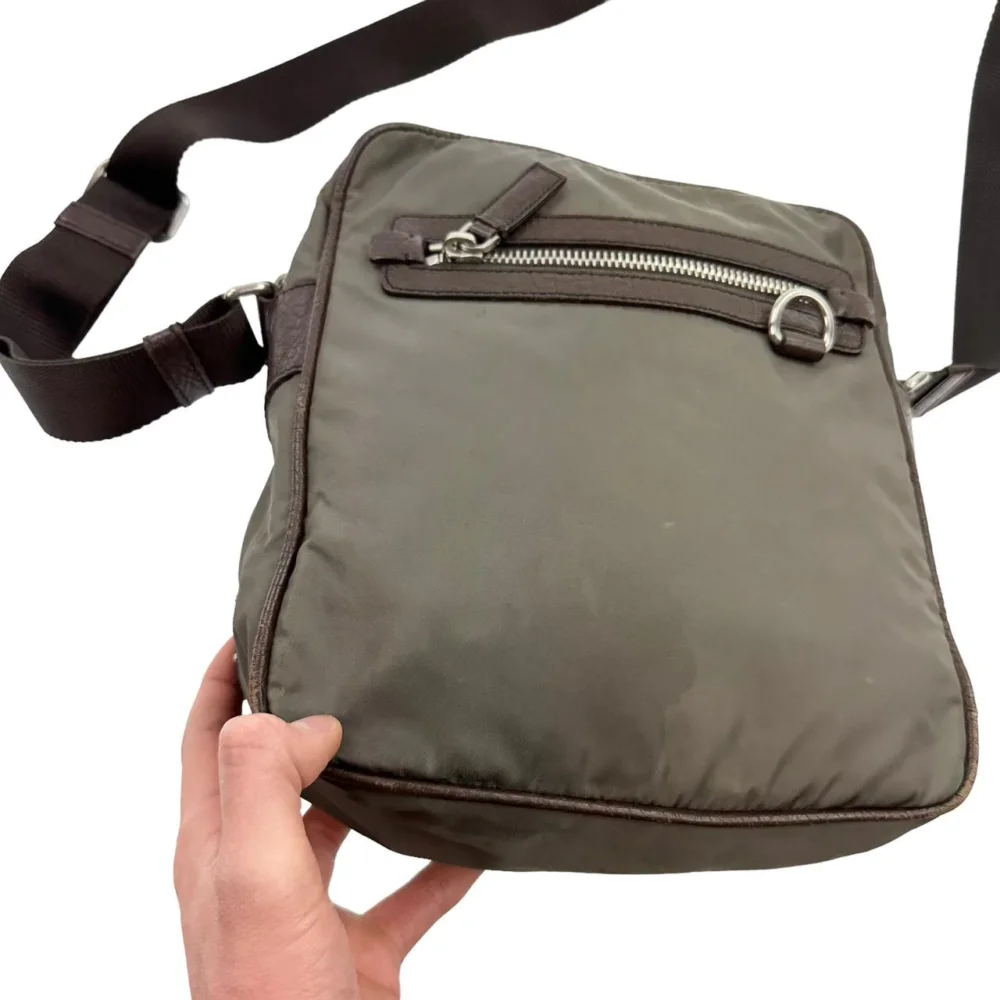 Vintage Prada nylon and leather cross body bag - 4
