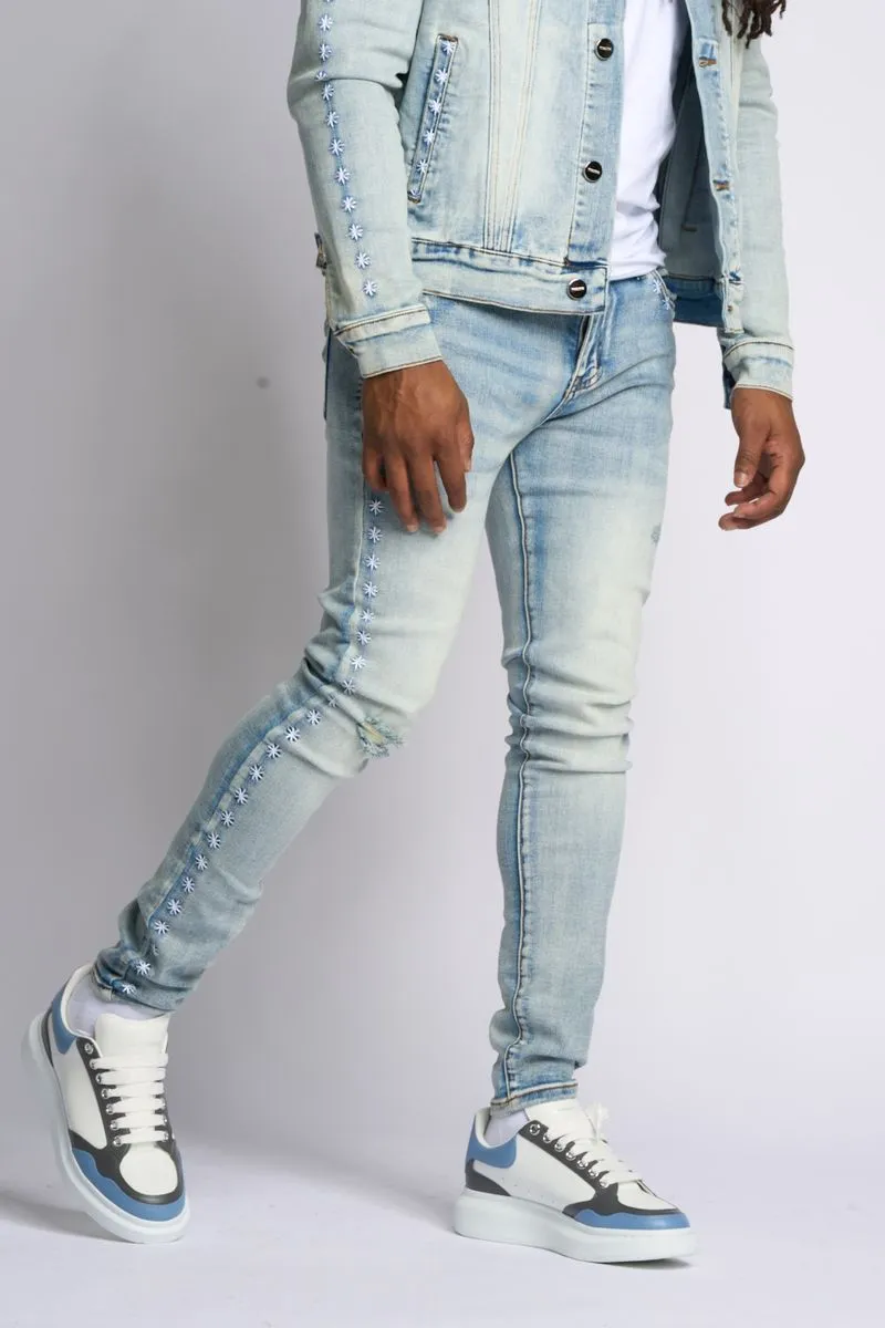 "SPOTLIGHT" SKINNY DENIM (LIGHT BLUE)