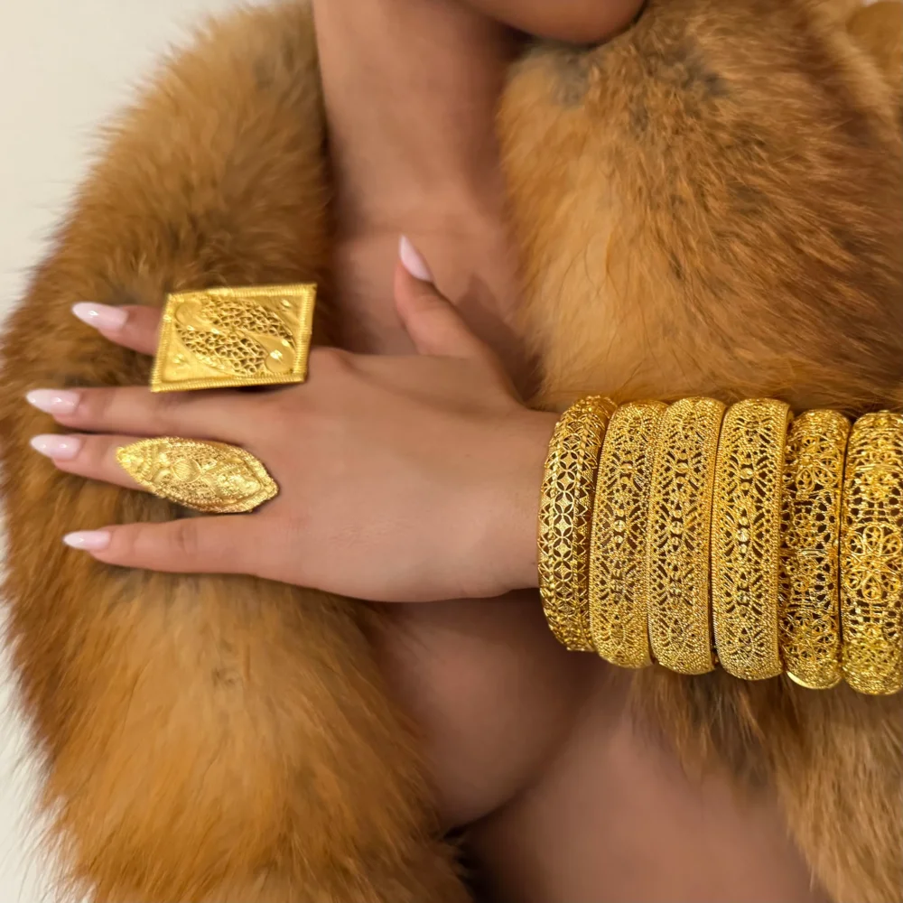 The Gold Chunky Bangle