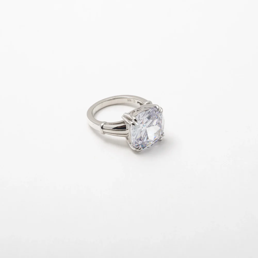 The Silver Stone Icy Ring
