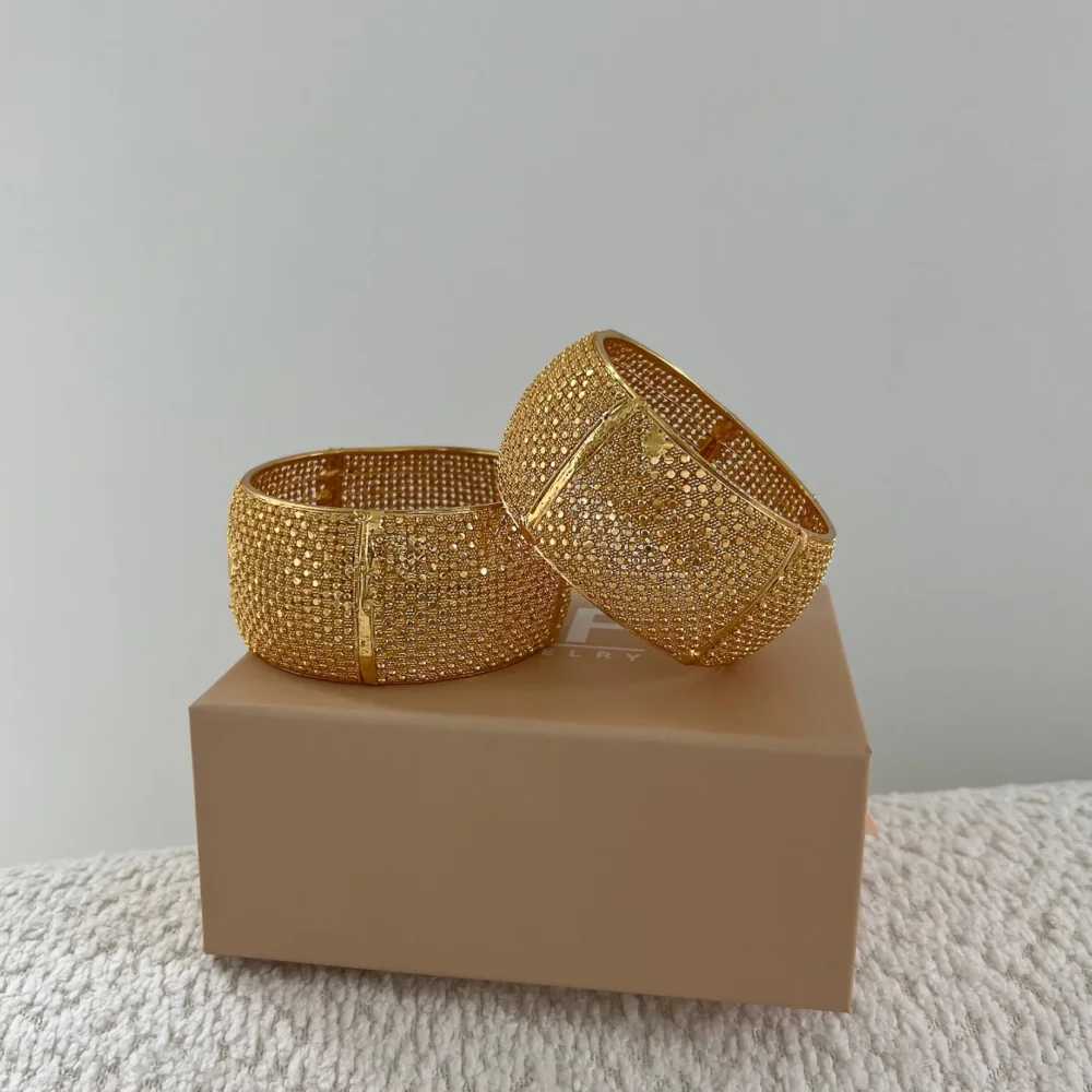 The Chunky Gold Bangle