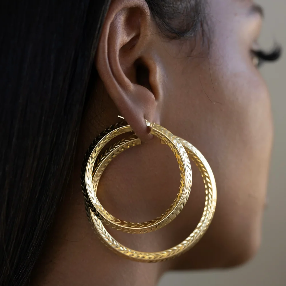 Medium BP Textured Hoop