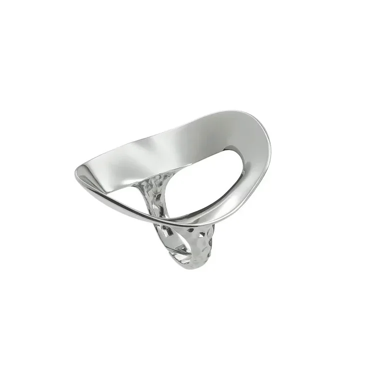 The Silver Caminho Ring