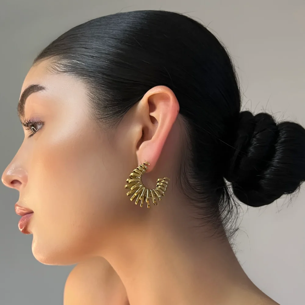 The Half Spring Hoop