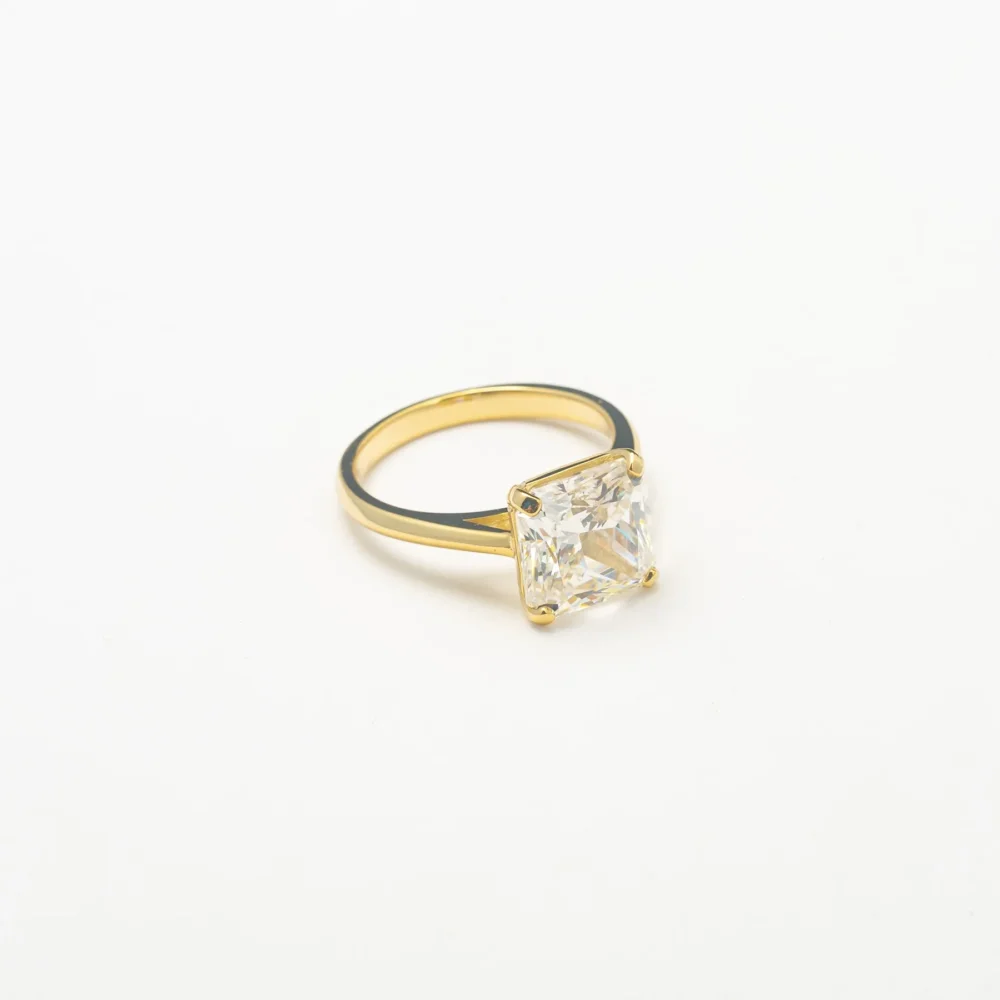 Gold Single Stone Ring