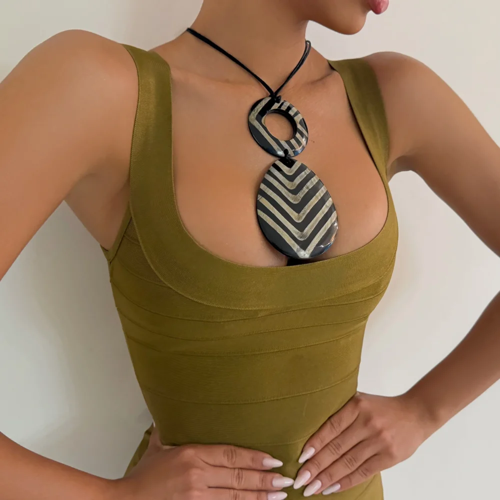 The Stripped Retro Choker