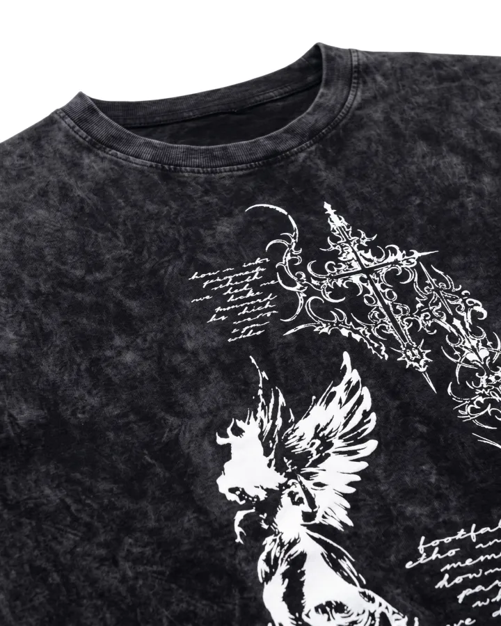 Grunge Angel & Script Graphic T-Shirt - 3