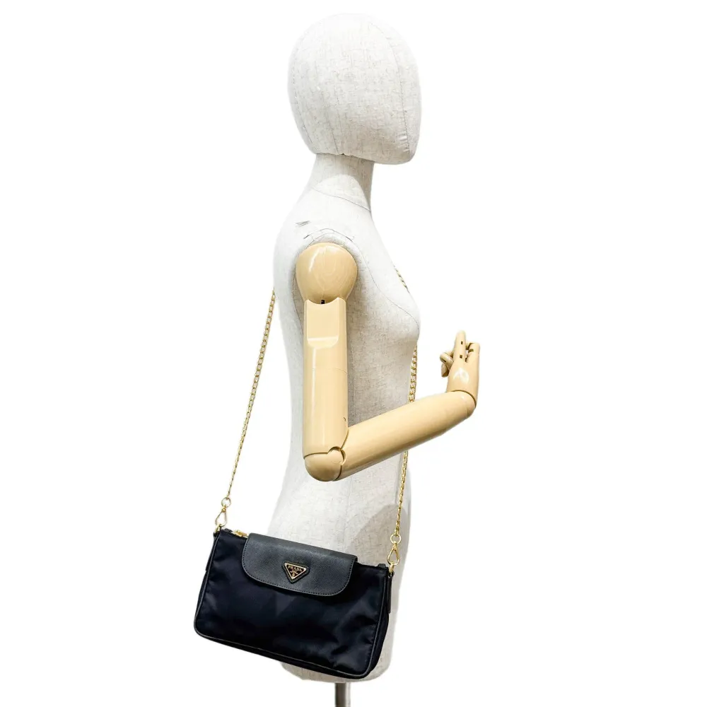 Black Nylon Chain Shoulder Bag - 3