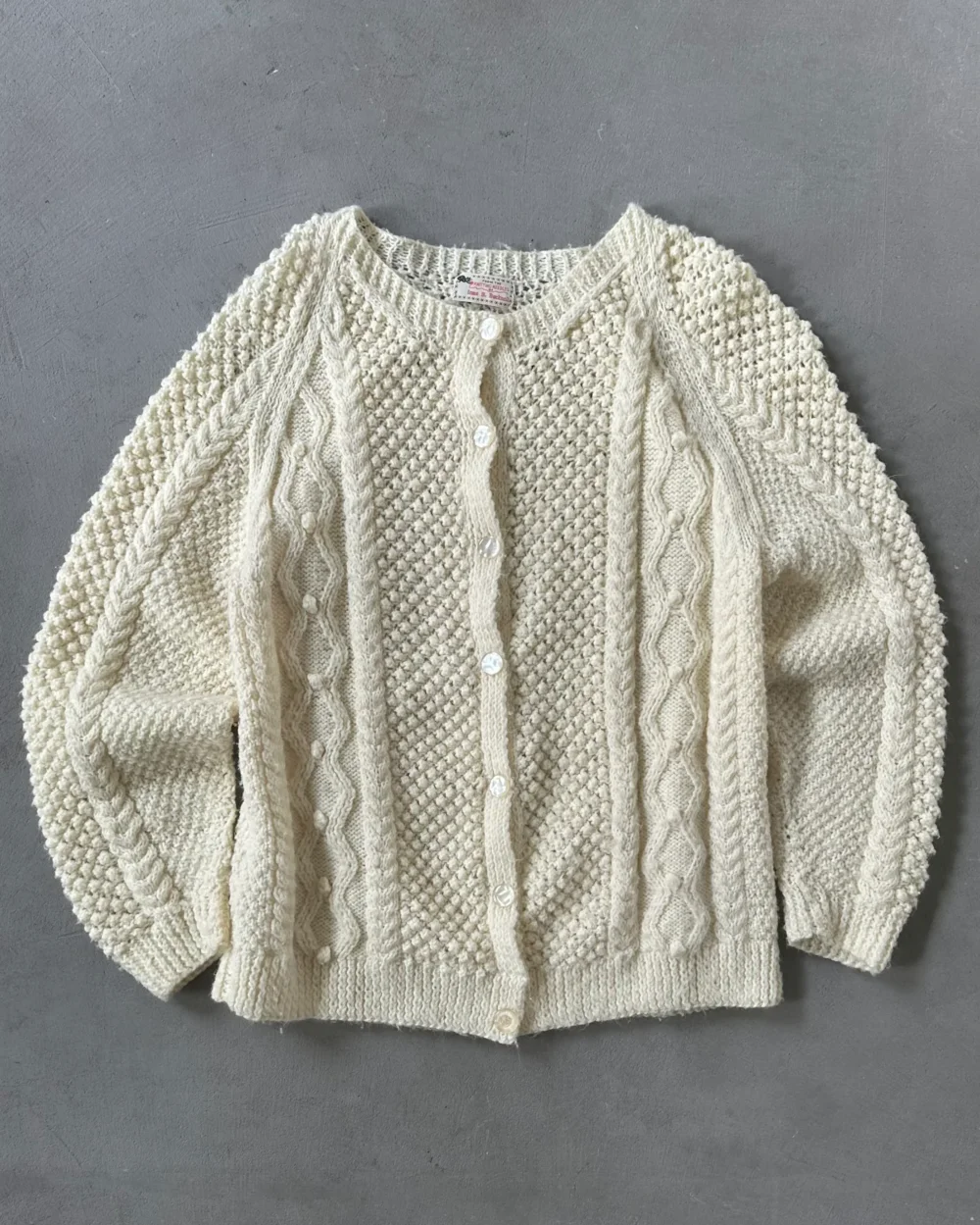 1980s - Cream Handknit Cardigan - (W)M