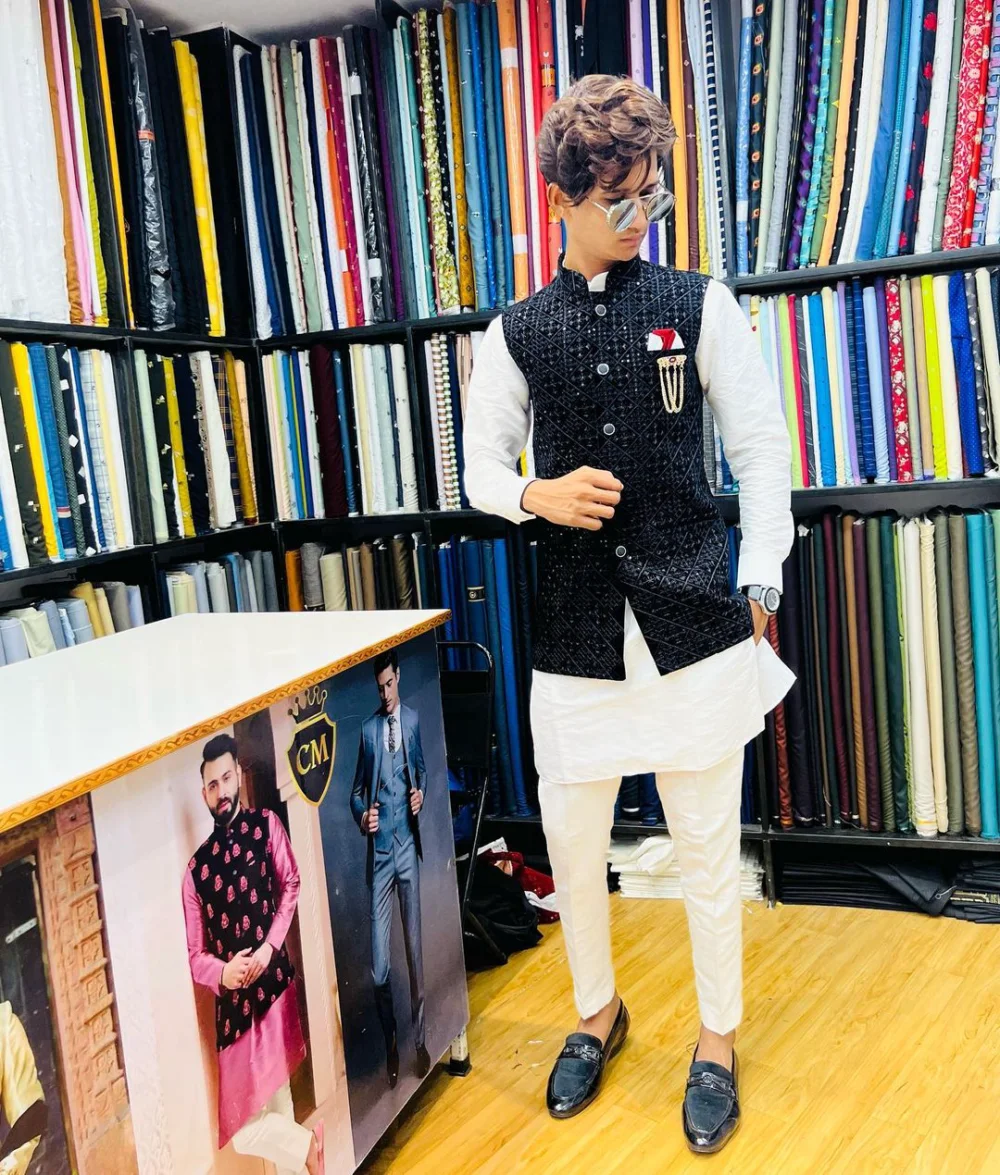 Wedding Special And Trendding Design White Kurta Pajama With A Black Nehru Jacket - Faisal Outfits - 3