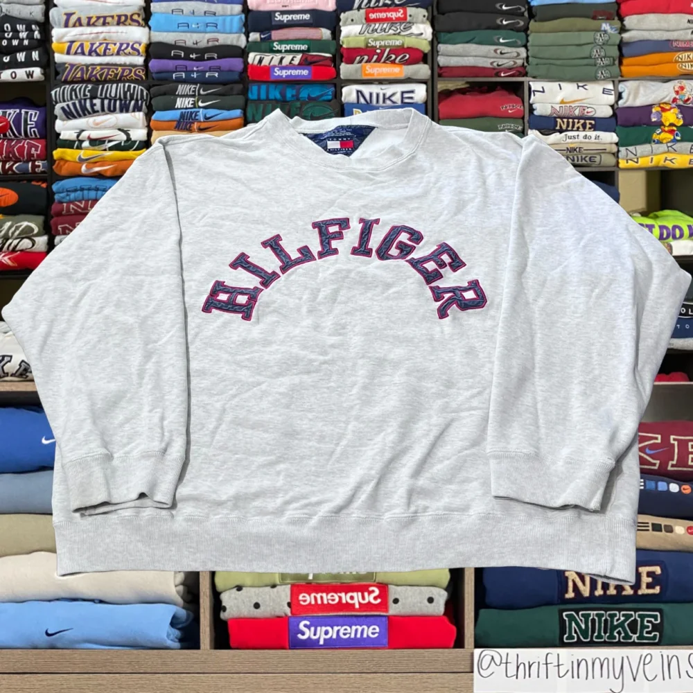 90s Tommy Hilfiger sweater