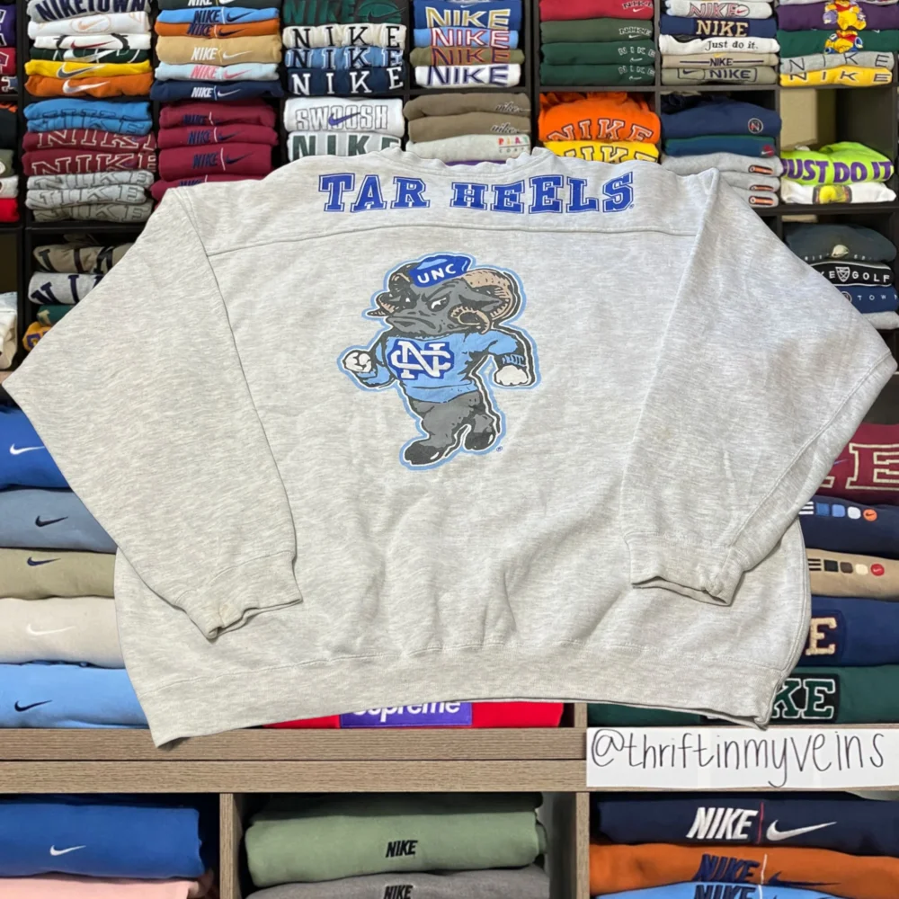 90s BIG PRINT UNC North Carolina university sweater