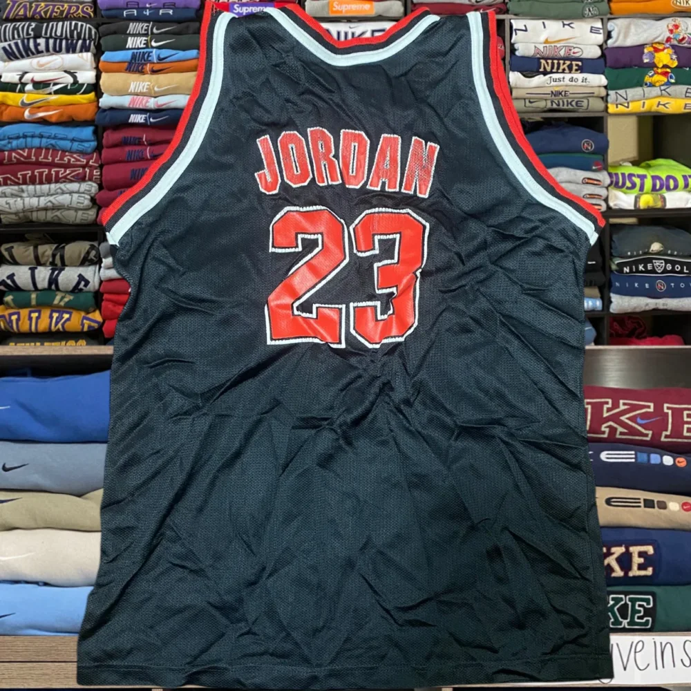 90s Michael jordan Chicago bulls jersey (medium) - 4