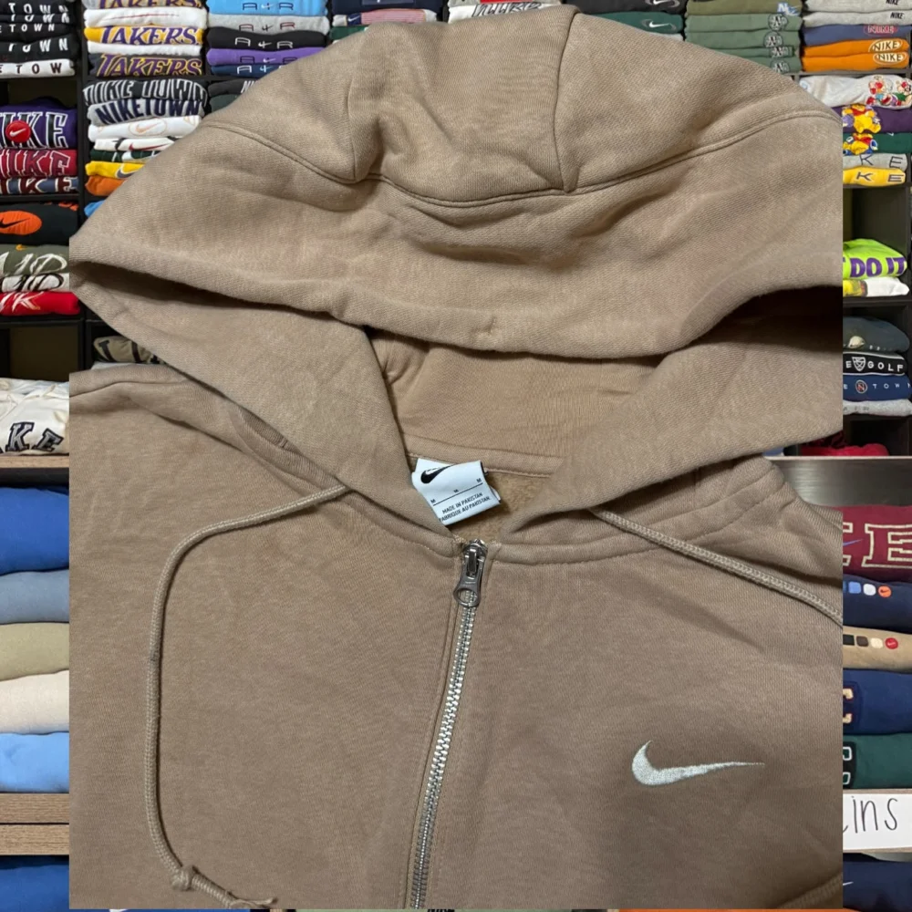 y2k brown nike hoodie (Medium) - 3