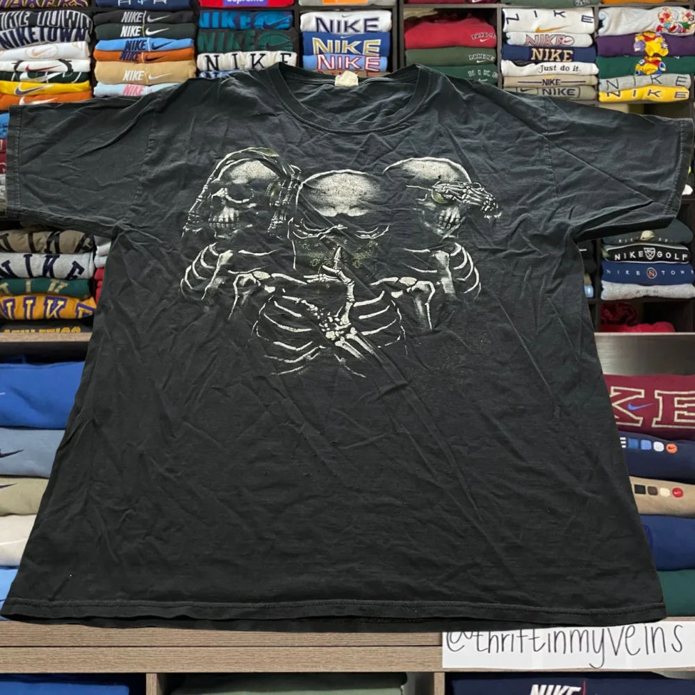 Y2K skeleton skull grunge shirt
