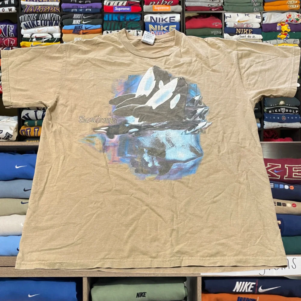 90s Sea world shirt