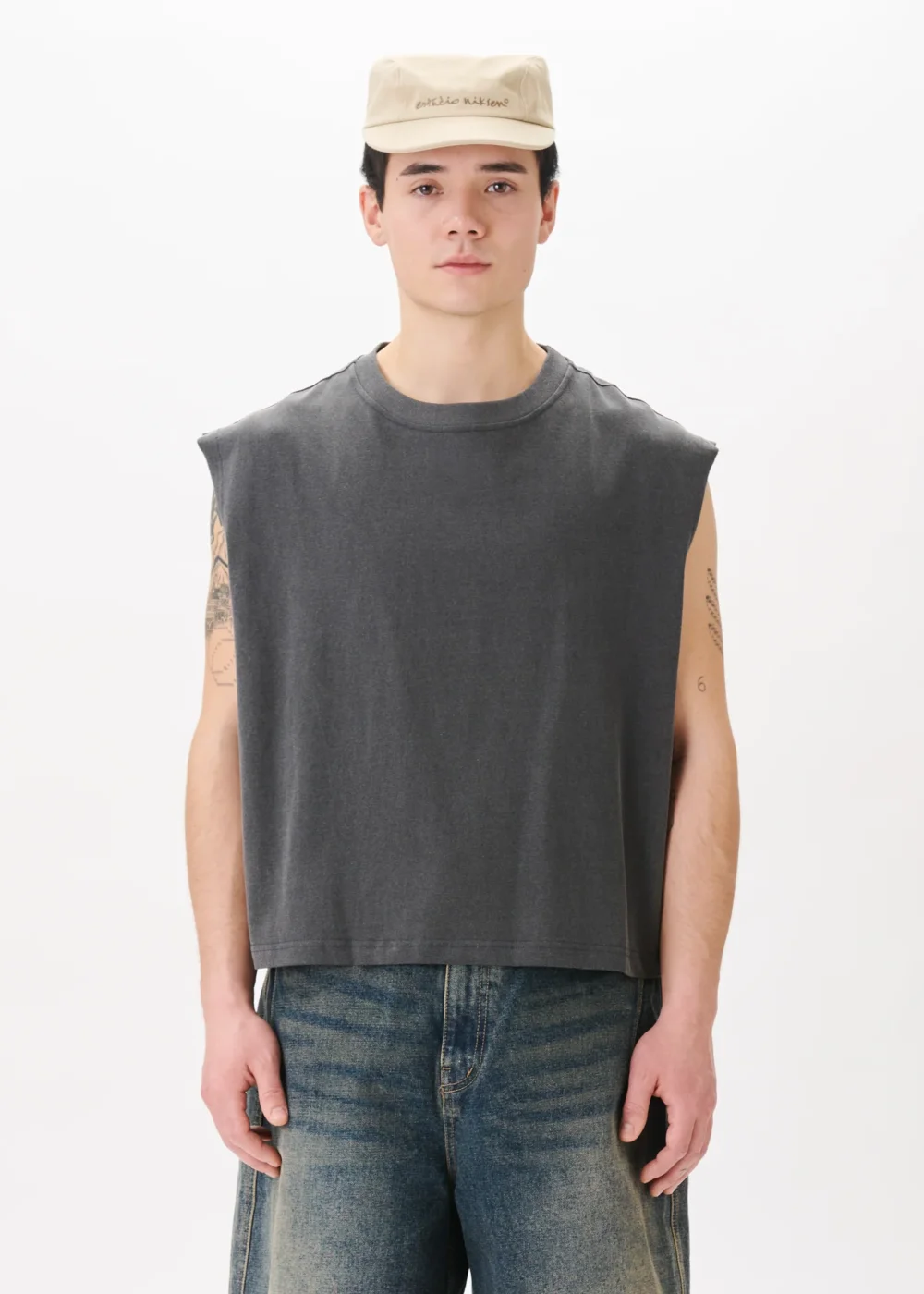 Muscle Cropped Tee