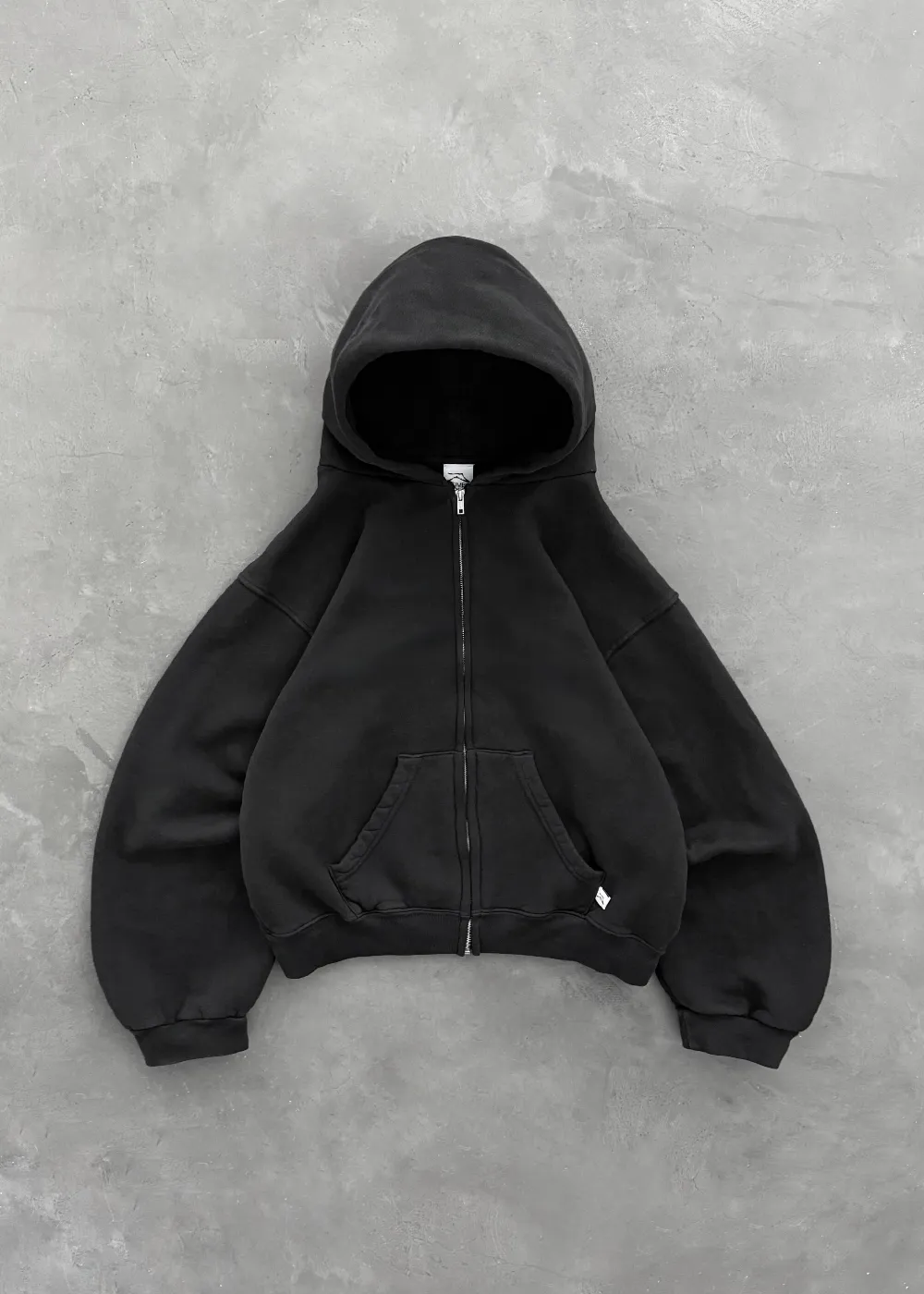 ZIP-UP HOODIE - BLACK
