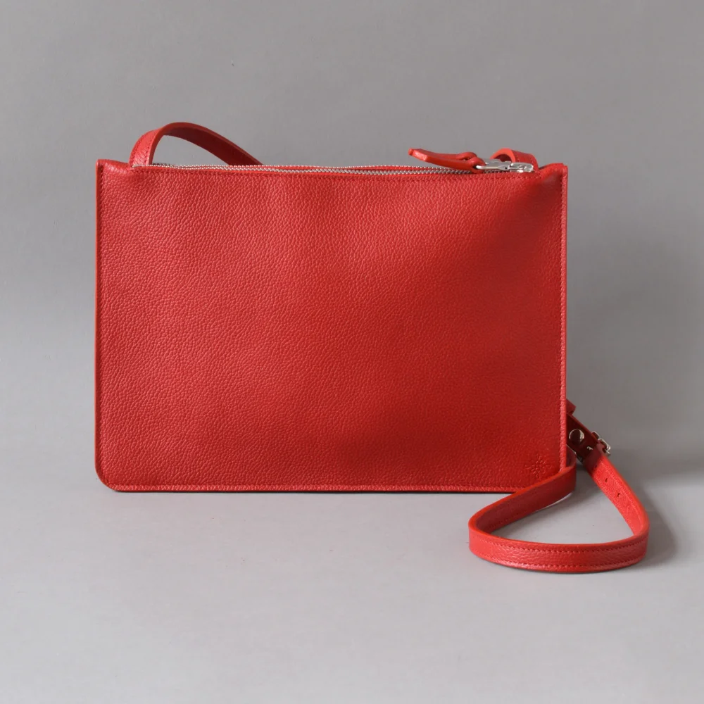 Colette Radiant Red