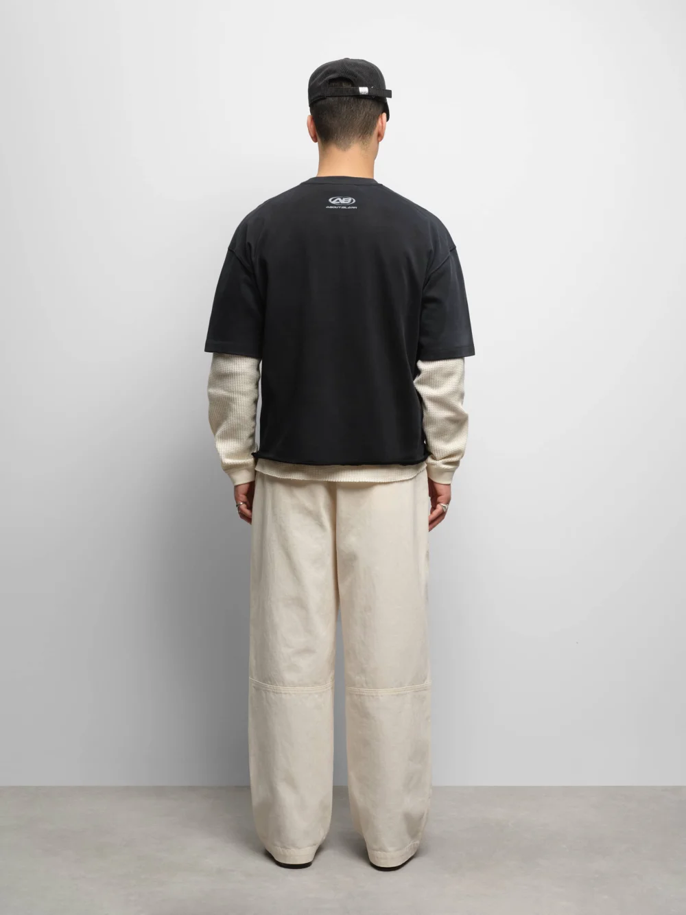 raw hem ellipse t-shirt washed black - 2