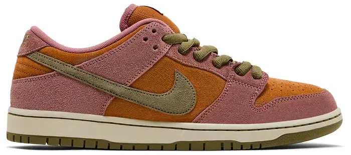 Dunk Low SB 'Red Stardust'