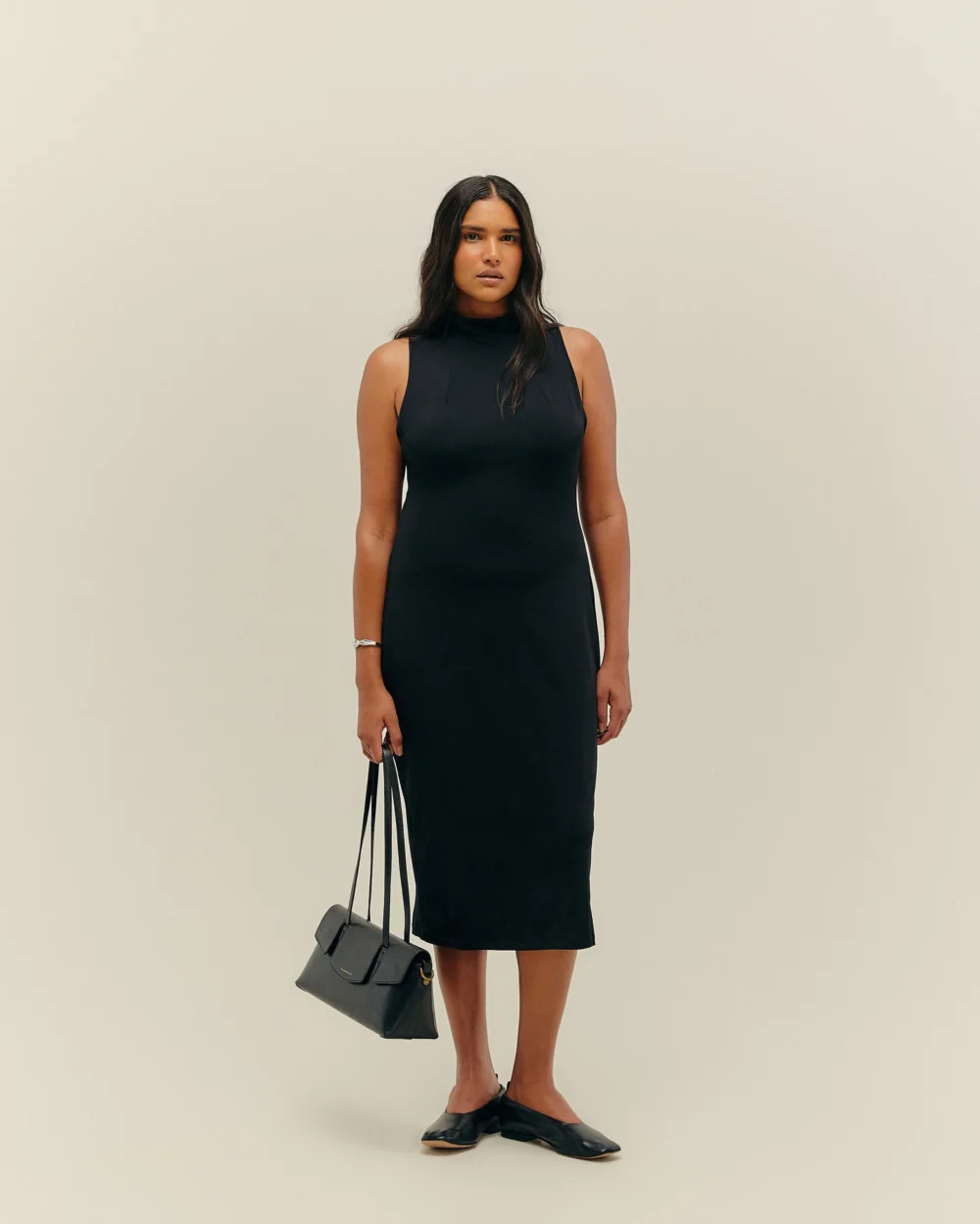 Vestido Gola Alta Preto