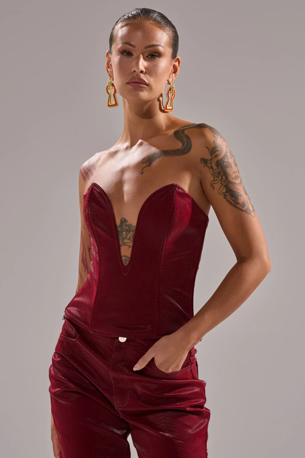 TOO HOT FOR YOU FAUX LEATHER CORSET - 2