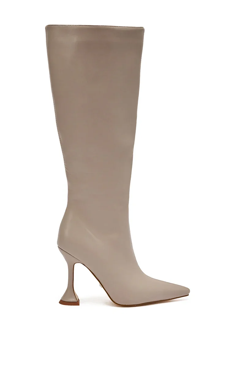 AZALEA WANG GAMMA GREY CHUNKY KNEE HIGH BOOT - 5