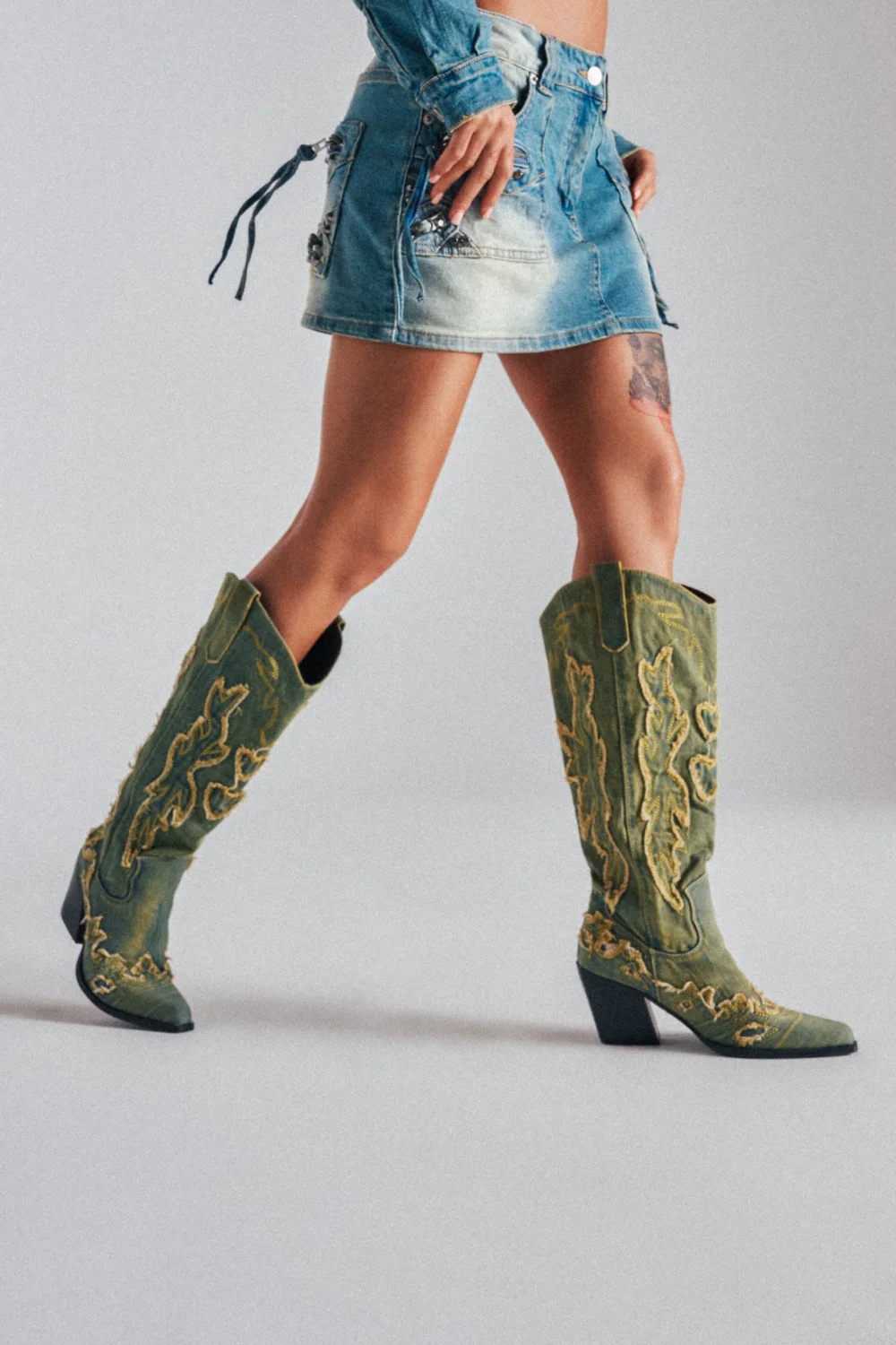 AZALEA WANG HEINRICH DENIM WESTERN LOW HEEL BOOT - 2