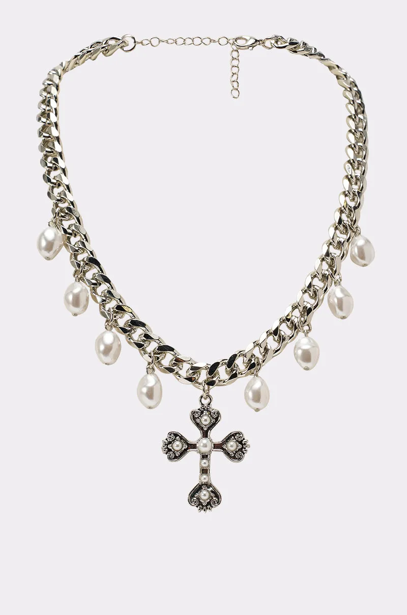 TRINA NECKLACE