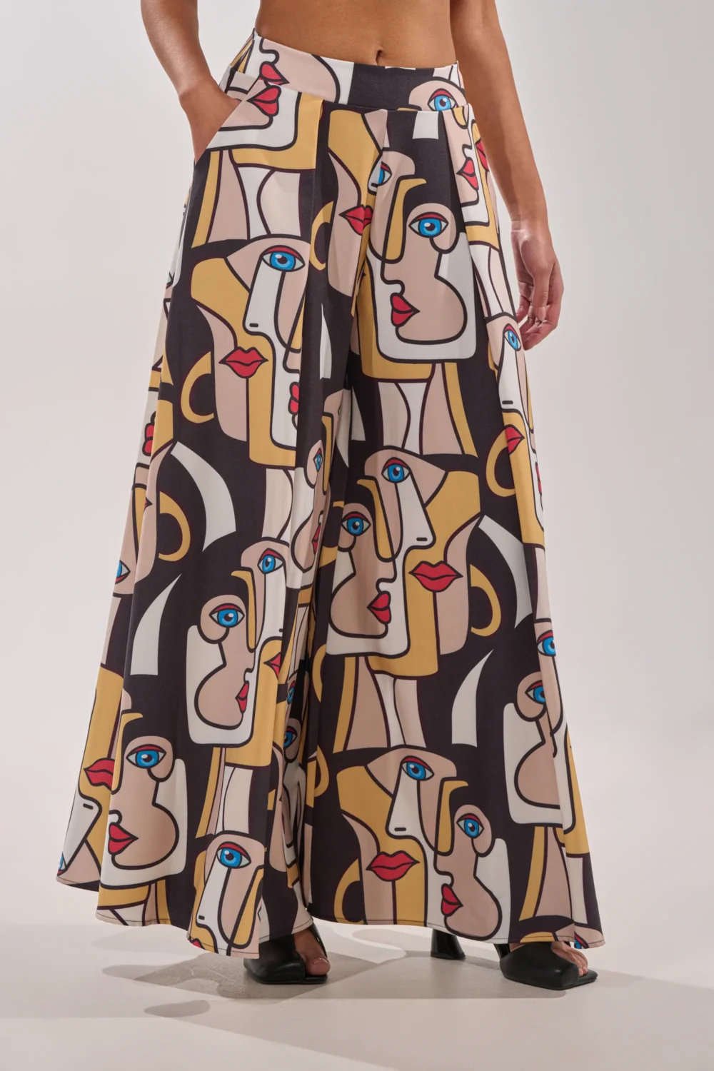 FACES EVERYWHERE TROUSER