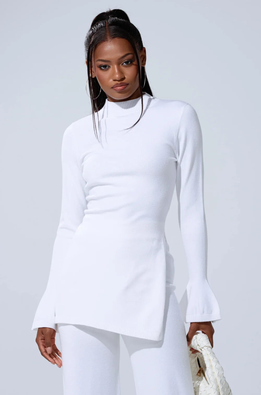 GET COZY WITH ME OVERSIZED SWEATER IN WHITE