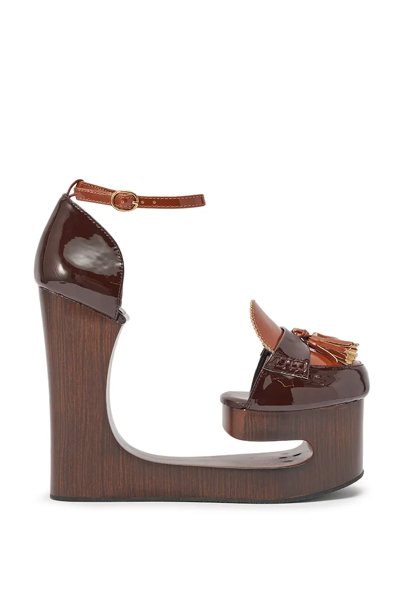 AKIRA GOLD BIXBY BROWN EMPTY WEDGE PUMP - 5