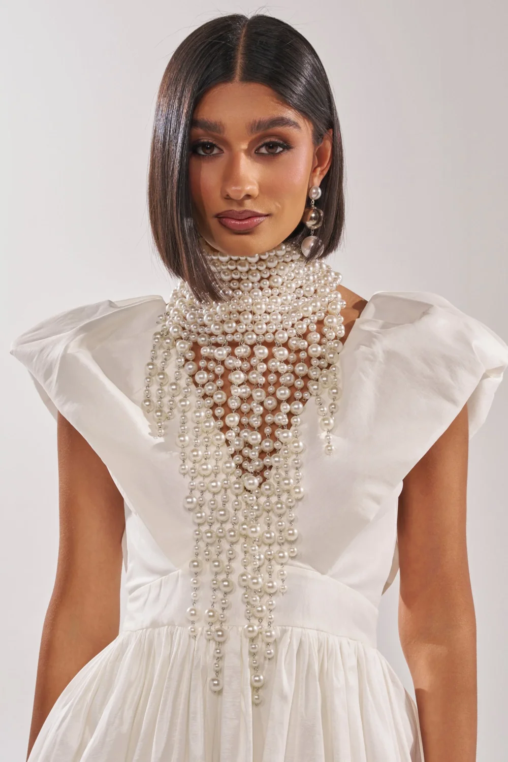 POLLY PEARL STATEMENT NECKLACE