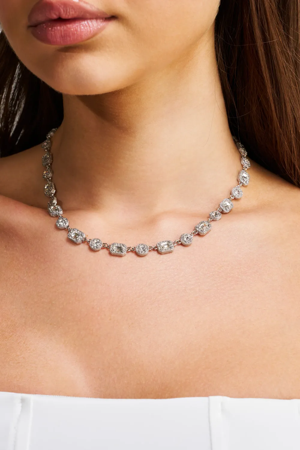REGAL CHAIN