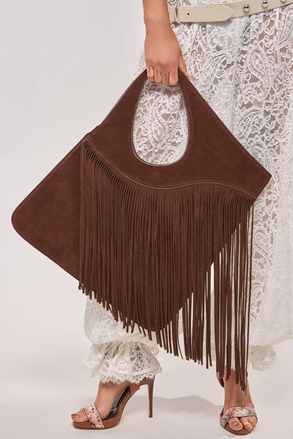 FRINGED OUT SHOULDER PURSE - 2