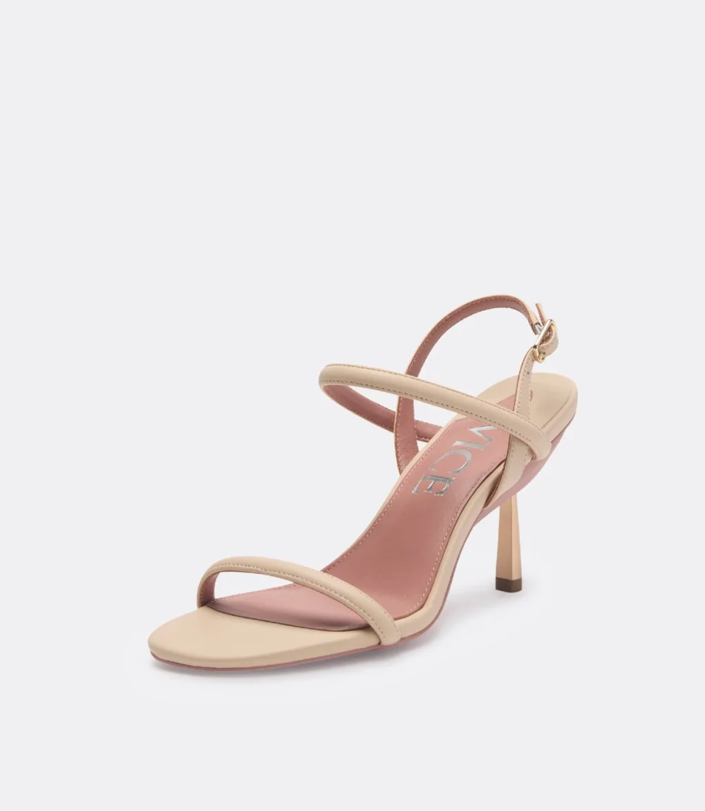 Brooklyn Sandals in Beige