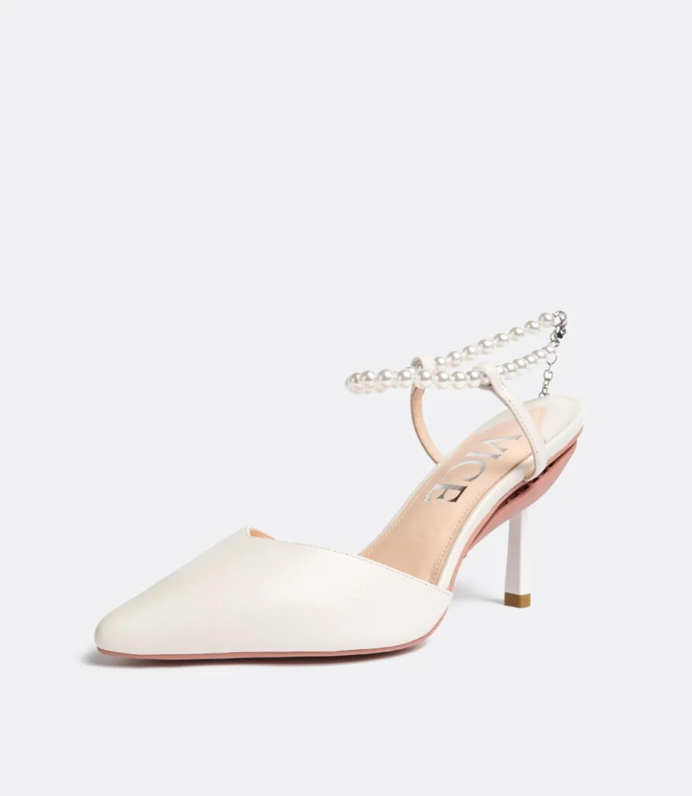 Publicist Pumps in White Pearl