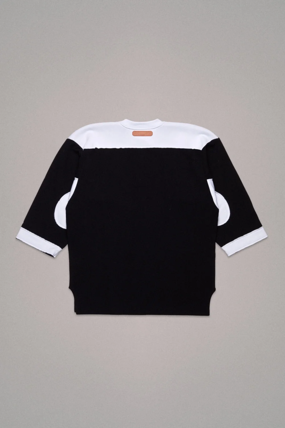 UMA SHIRT // BLACK AND WHITE - 4