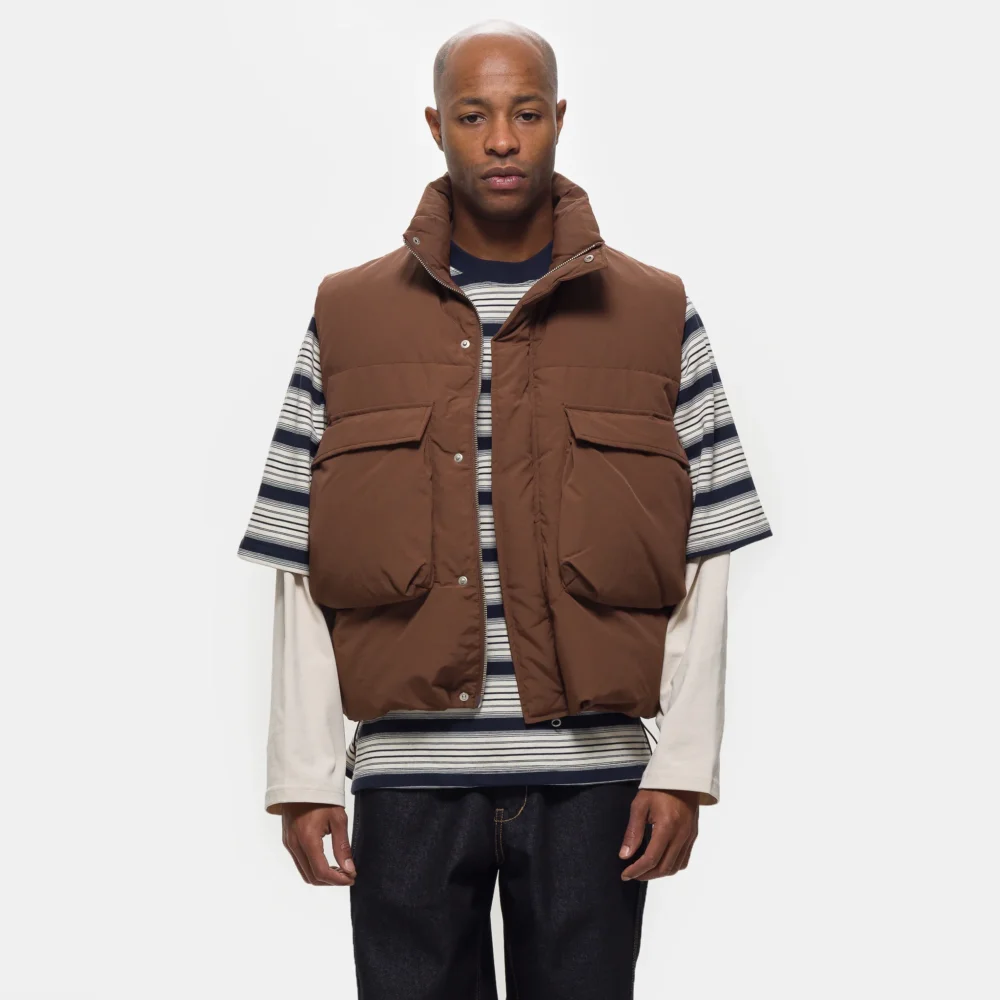 Down Puffer Vest in Dark Brown