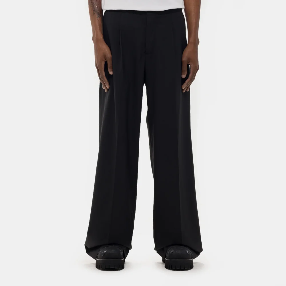 032C Office Attire Wide Leg Suit Pant in Black