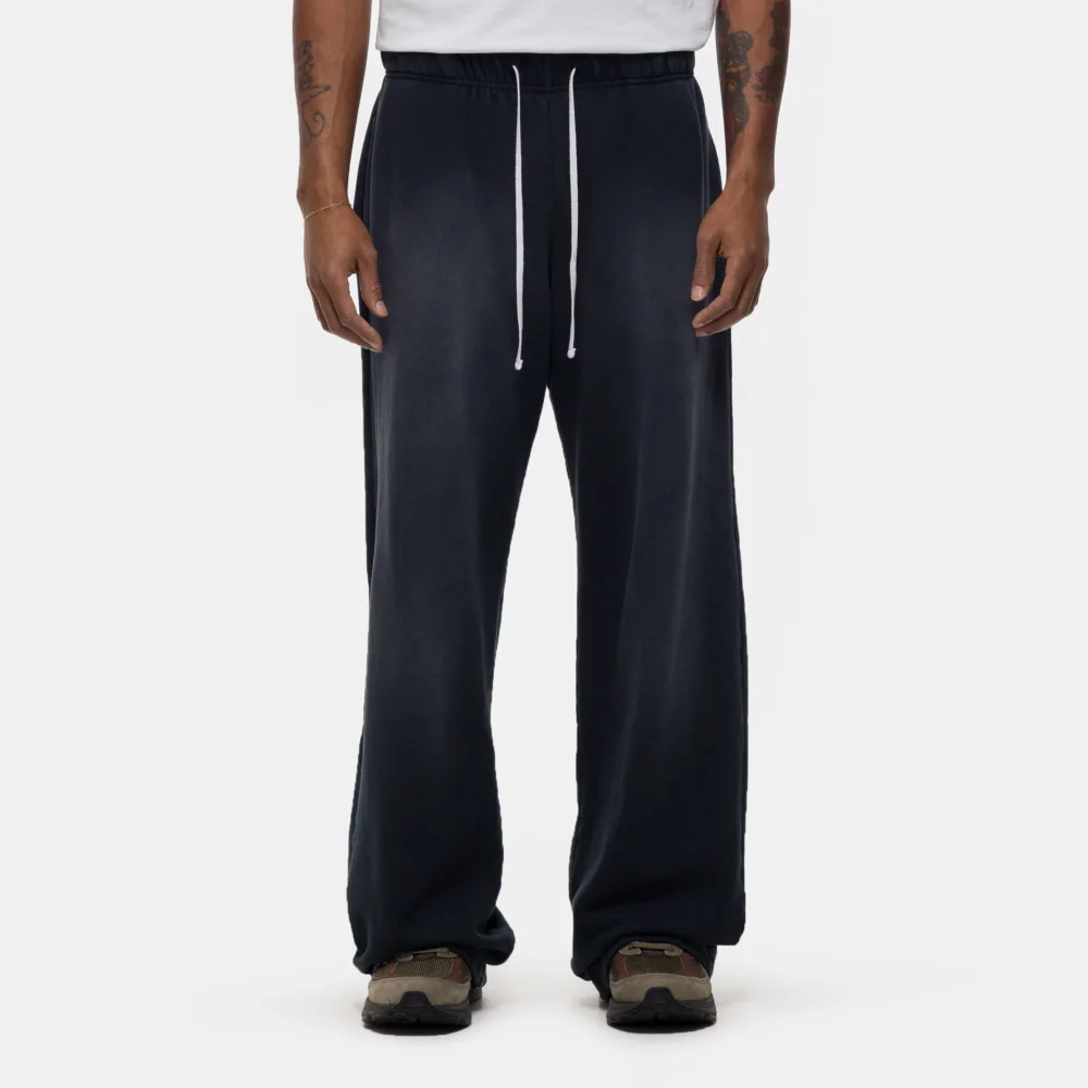 Washed Baggy Sweatpant in Black