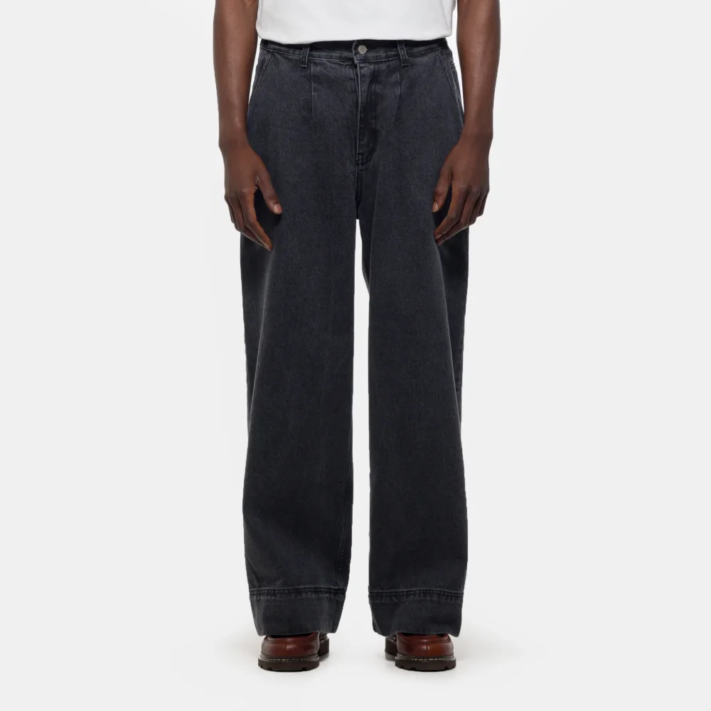 Big Hem Denim Jean in Black