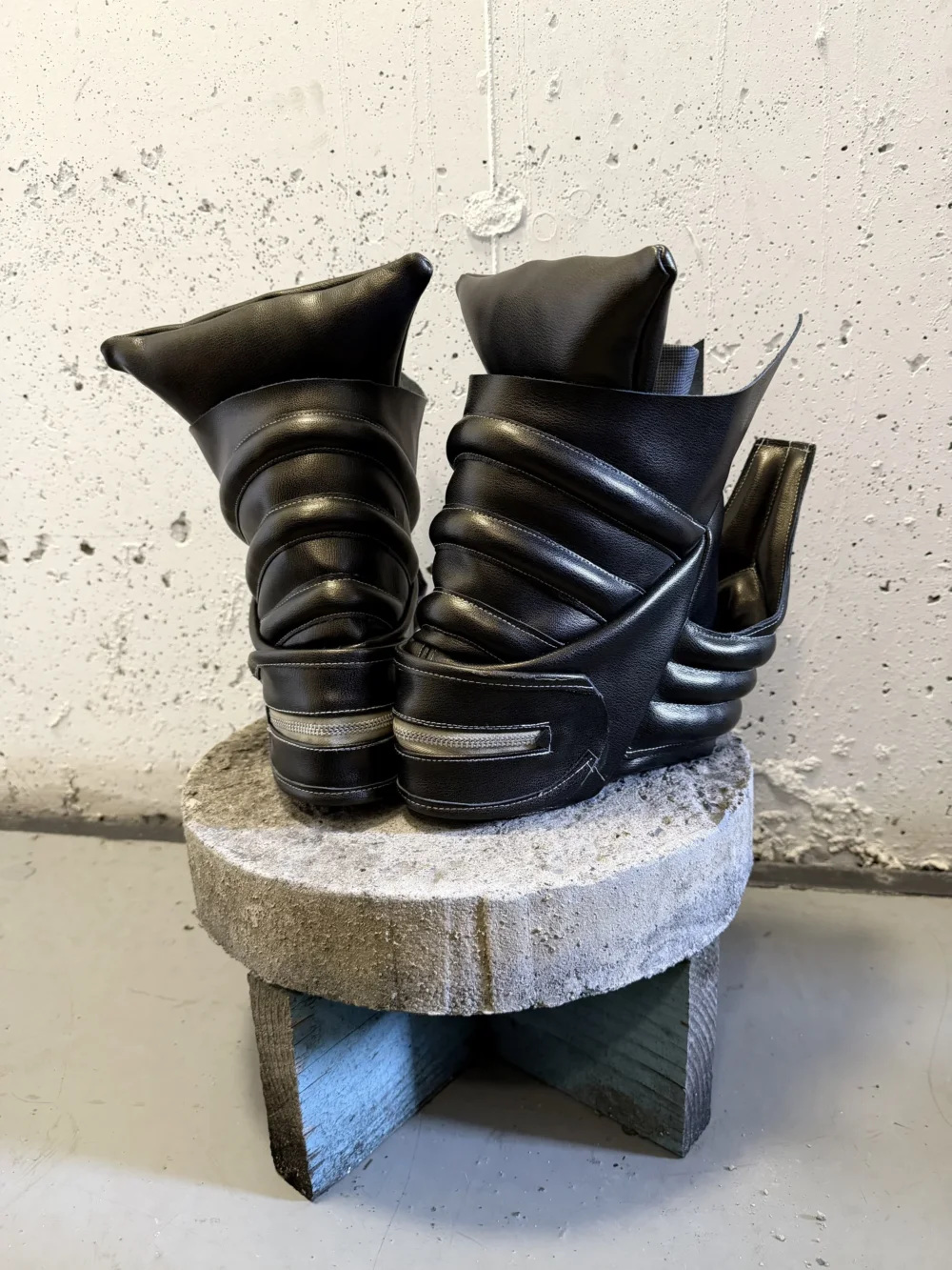 Sample Heels Dark Amber — MAXWELL BRESLER