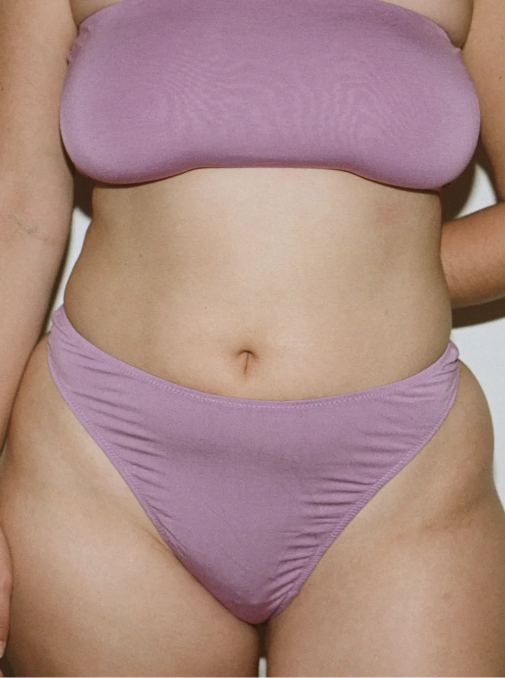 Moana High Waist Thong Plum - 2