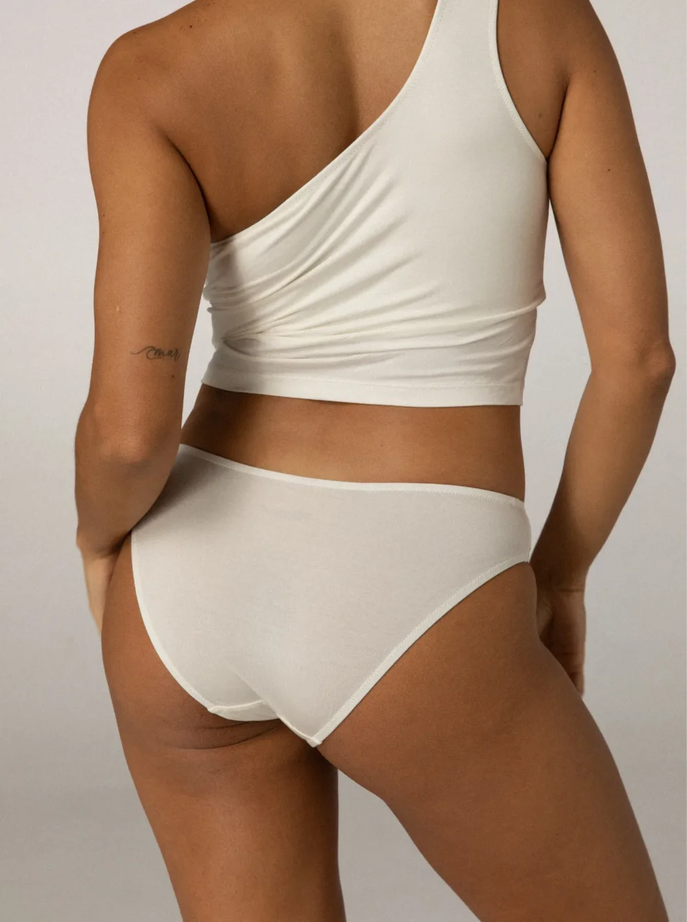 Maya Low Waist Undies Ivory - 4